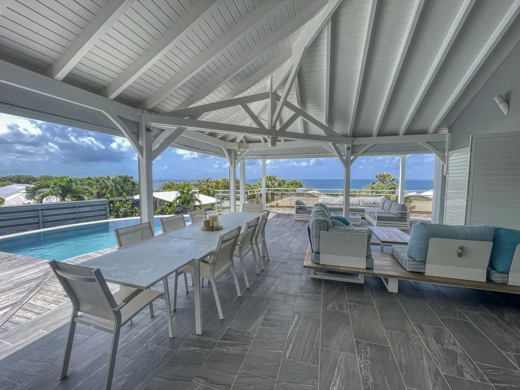 2.Location villa piscine vue mer Sainte Anne Guadeloupe_Piscine vue mer